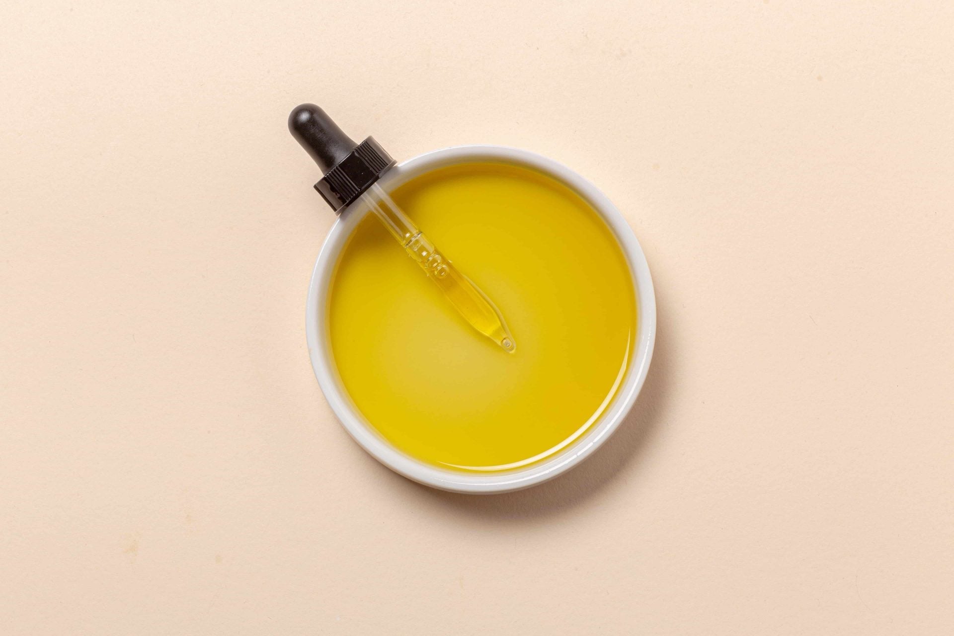 Cannabinoids 101: THC vs. CBD