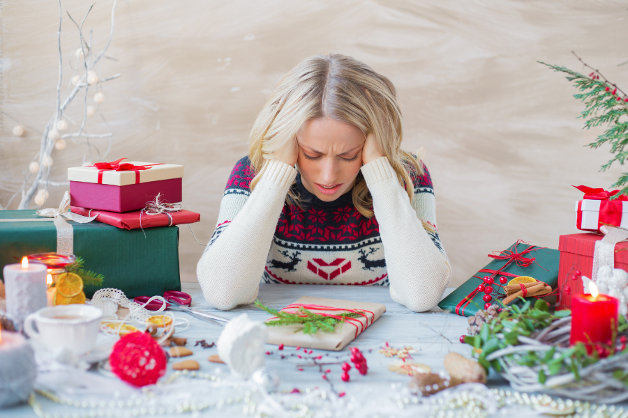 How to Use CBD to Manage Holiday Stress and Stay Centered